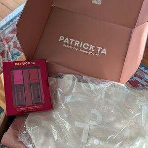 New Patrick Ta Major Volume Plumping Lip Duo And Mini Canvas Tote